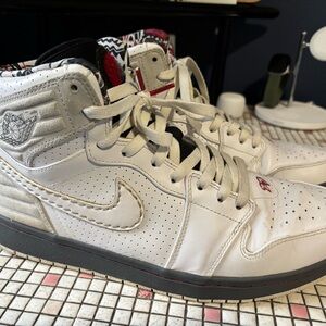 Jordan Bugs Bunny 1 Retro 93